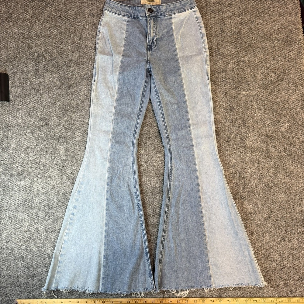 Rock & Roll Denim Women's High Rise Fashion Bell Flare Jeans Sz. 25x30